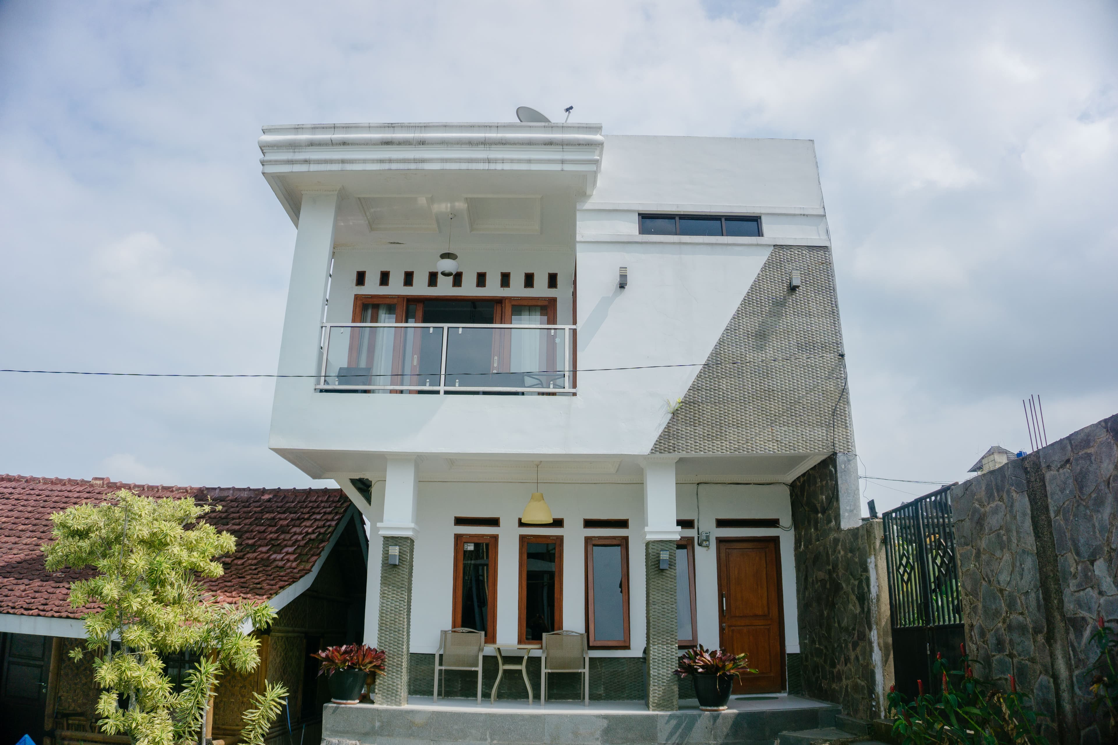 Villa 1 - home